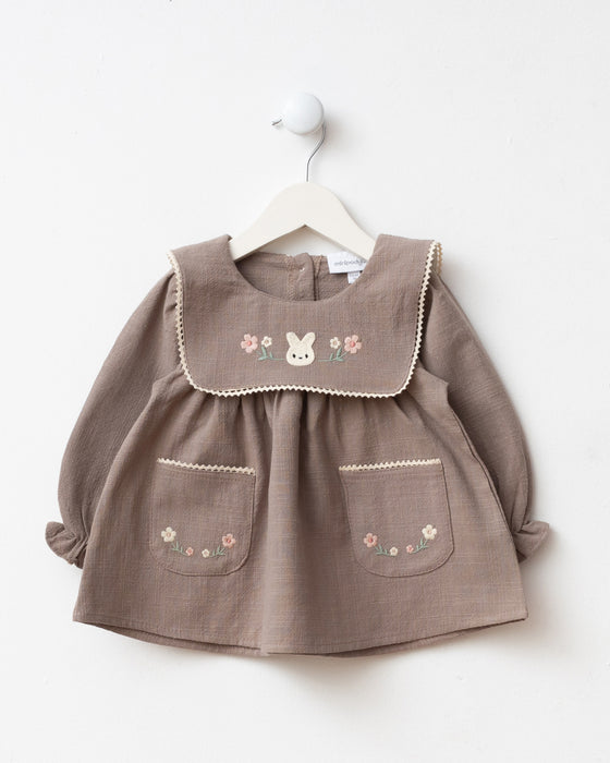 Nakış Detaylı Cepli Bebe Yaka Bayramlık Keten Kız Bebek Elbise ( 6-9 Ay / 2-3 Yaş)