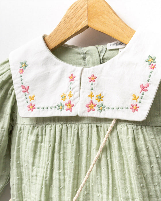 Kız Bebek Nakışlı Bebe Yaka Müslin Çantalı Elbise (6/9 Ay - 3/4Yaş)