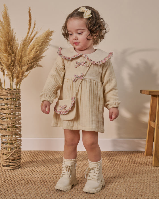 Fiyonk Detaylı Çantalı Bebe Yakalı Müslin Bayramlık Kız Bebek Elbise ( 9 Ay - 3 Yaş)